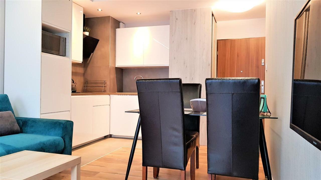 Apartament B&F Poznan Business & Family Nalkowskiej Buitenkant foto