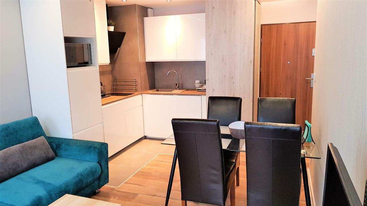 Apartament B&F Poznan Business & Family Nalkowskiej Buitenkant foto