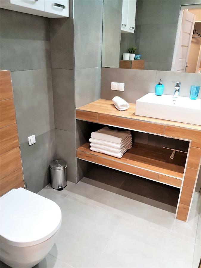 Apartament B&F Poznan Business & Family Nalkowskiej Buitenkant foto